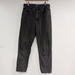 Urban Outfitters BDG High Rise Mom Jeans Black Size 28